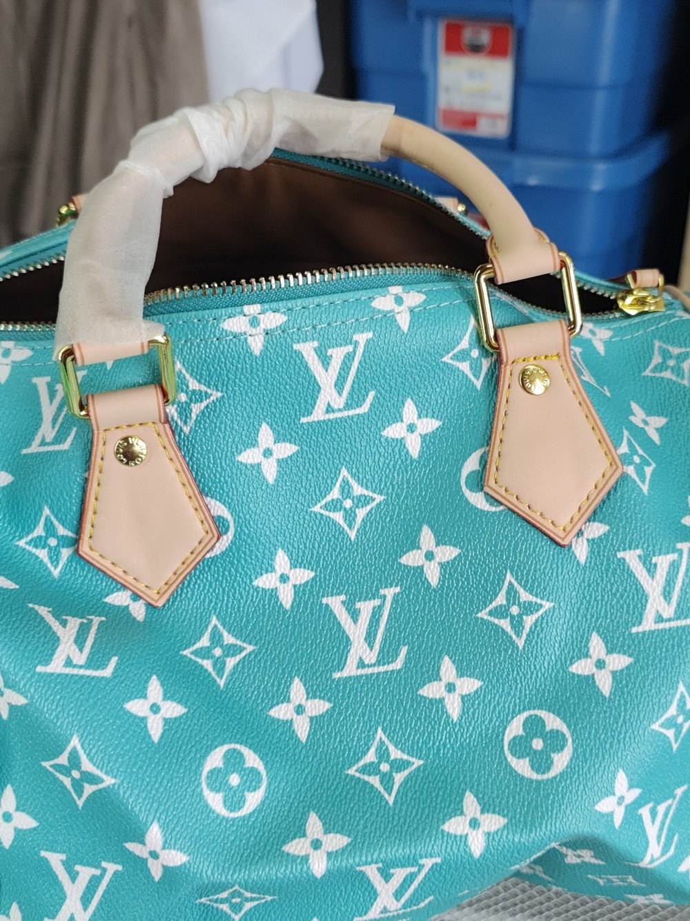 Turquoise Blue Handbag - Picture 8 of 11
